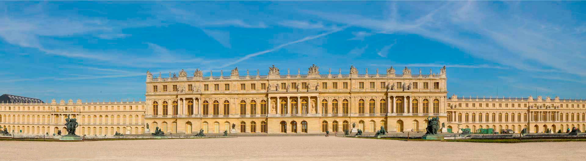 This is Versailles: Fontainebleau